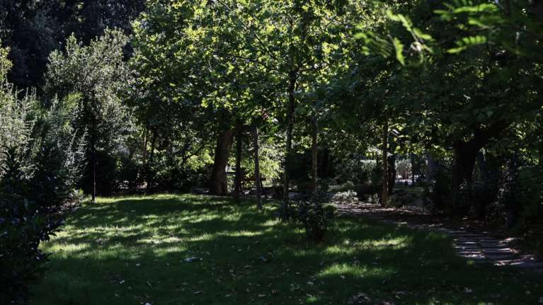 Πεδίον του Άρεως: 20 άτομα επιτέθηκαν σε δύο 14χρονους – Τους απείλησαν με μαχαίρι και έκλεψαν τα κινητά τους