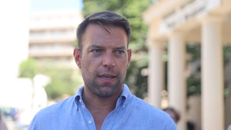 ΣΥΡΙΖΑ: Νέα τρικυμία από τη λίστα γάμου, τους απλήρωτους εργαζόμενους και τον ευρωβουλευτή Νίκο Παππά