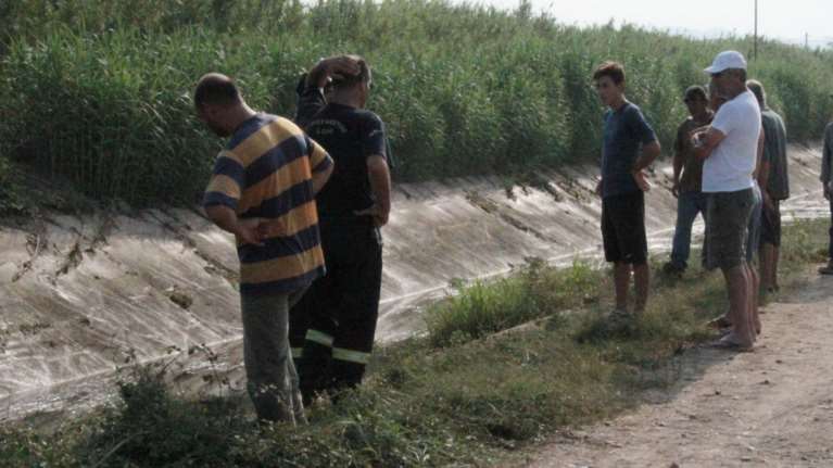 Τραγωδία στις Σέρρες: Βρέφος ενός έτους βρέθηκε νεκρό σε αρδευτικό κανάλι