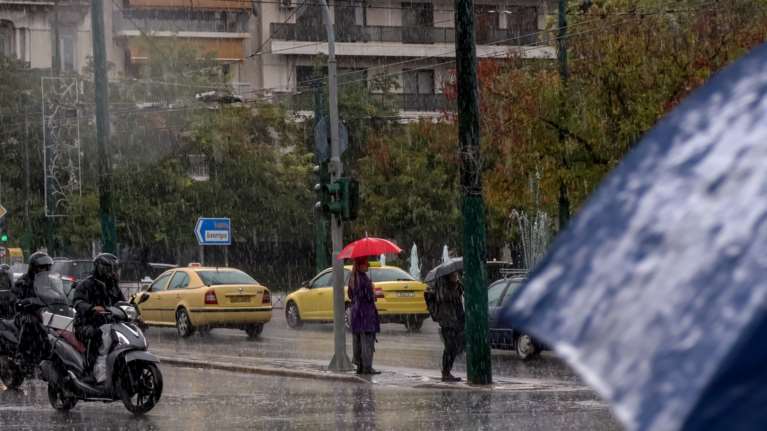Εκτακτο δελτίο επιδείνωσης καιρού: Καταιγίδες και χαλαζοπτώσεις από την Τρίτη - Πού θα είναι έντονα τα φαινόμενα