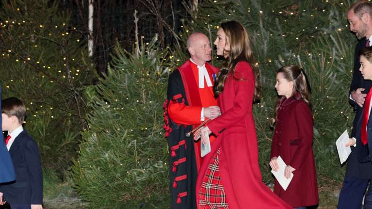 Γιατί είναι ξεχωριστή η χριστουγεννιάτικη κάρτα του Γουίλιαμ και της Κέιτ - Η τρυφερή στιγμή με τα παιδιά τους και οι ευχές