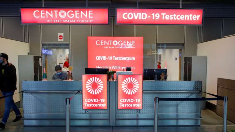 Κορονοϊός: Σε 10ημερη καραντίνα οι ταξιδιώτες από Βρετανία - Νέα NOTAM της ΥΠΑ