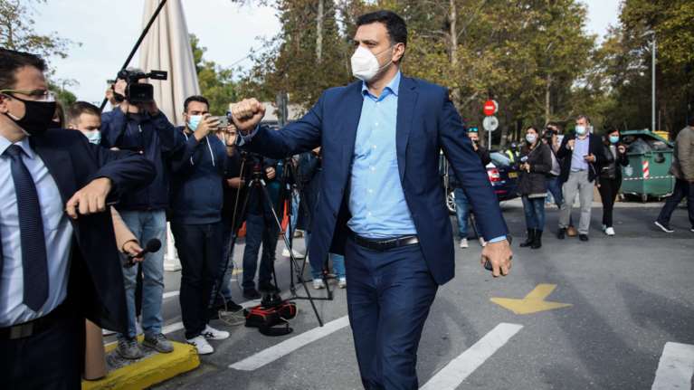 Έρχεται απαγόρευση μετακινήσεων εκτός Αττικής - Τι προανήγγειλε ο Βασίλης Κικίλιας [βίντεο]