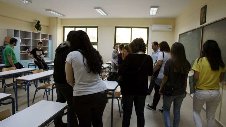 Σχολεία: 10.000 μόνιμοι διορισμοί εκπαιδευτικών τις επόμενες ημέρες - Από τη νέα χρονιά το &quot;πολλαπλό βιβλίο&quot;