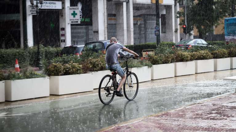 Τι πρέπει να κάνουμε για την κακοκαιρία που έρχεται με ισχυρές βροχές και καταιγίδες - Επιτροπή Εκτίμησης Κινδύνου