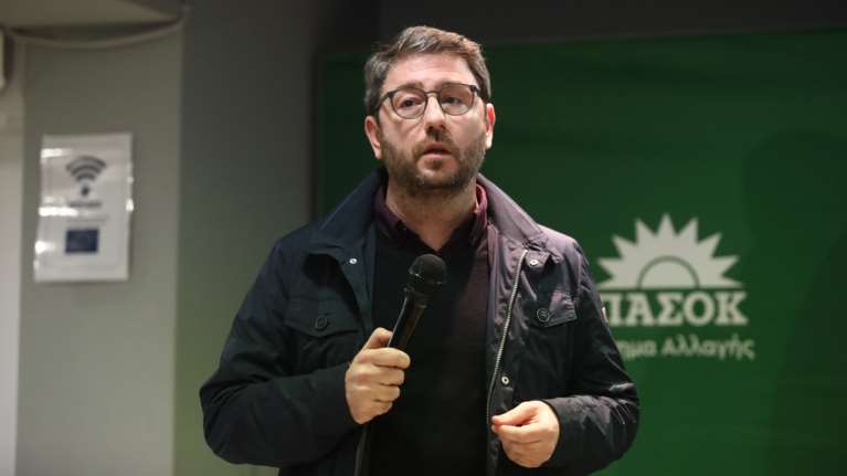 Ανδρουλάκης: Μητσοτάκης και Τσίπρας κακοποίησαν το νόημα των λέξεων "πρόοδος" και "σταθερότητα"