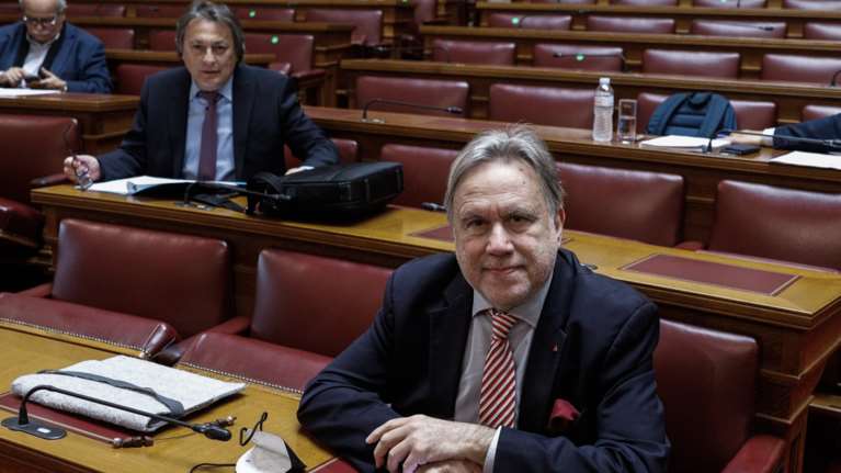 Ενταση στη Βουλή μετά την επιστολή Ράμμου (ΑΔΑΕ) για τις υποκλοπές - Αποχώρησε ο ΣΥΡΙΖΑ