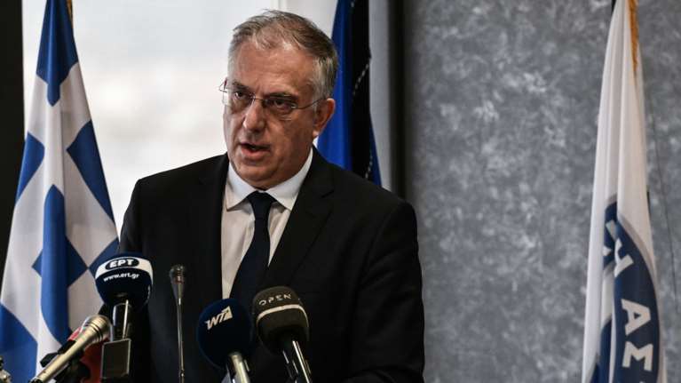 Θεοδωρικάκος: Ο Αλβανός κακοποιός στα Πατήσια είχε συλληφθεί 15 φορές και κυκλοφορούσε ελεύθερος...