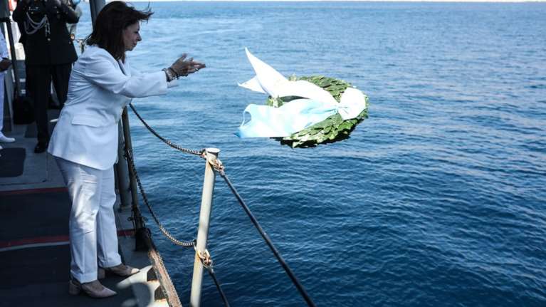 Στην Κάλυμνο η Πρόεδρος της Δημοκρατίας για τον εορτασμό της Ναυμαχίας του Γέροντα [εικόνες]