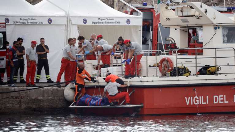 Φρικτή αποκάλυψη για το ναυάγιο του Bayesian: Οι επιβάτες ξέμειναν από οξυγόνο στην καμπίνα - Δεν πνίγηκαν