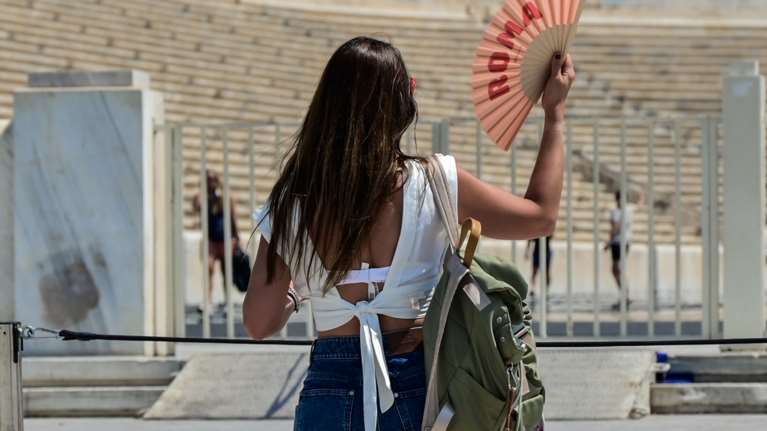 Καιρός: Eρχεται τριήμερο ζέστης και ισχυρών βοριάδων - Πολύ υψηλός κίνδυνος πυρκαγιάς σε 6 Περιφέρειες σήμερα