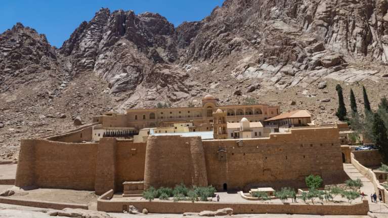 Στην Αίγυπτο σήμερα ο Γεραπετρίτης για την Μονή Σινά - Τι επιδιώκει η Αθήνα