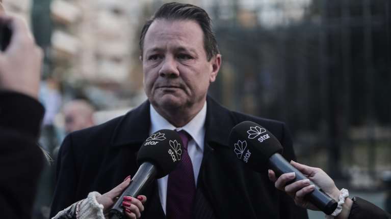 Ο Απόστολος Λύτρας τα βάζει με τη Σοφία Πολυζωγοπούλου- Η μήνυση εναντίον της πρώην συζύγου Λύτρα και η εμπλοκή της κόρης