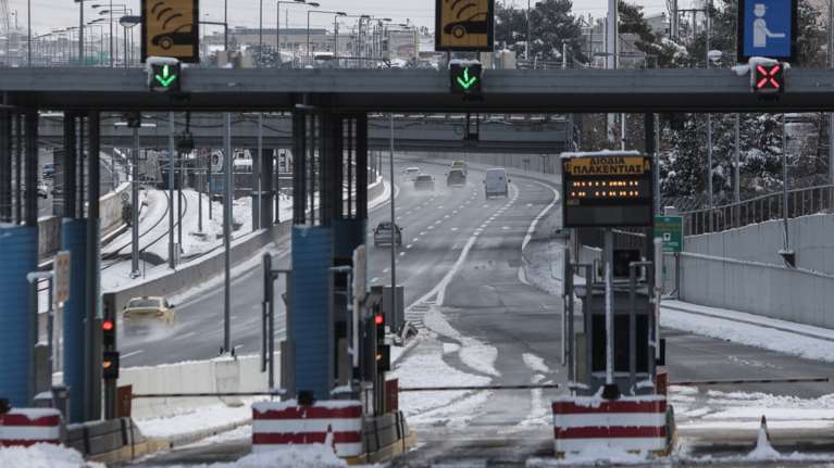 Άρση απαγόρευσης της κυκλοφορίας βαρεών οχημάτων σε Αττική Οδό, περιφερειακή Υμηττού και περιφερειακή Αιγάλεω