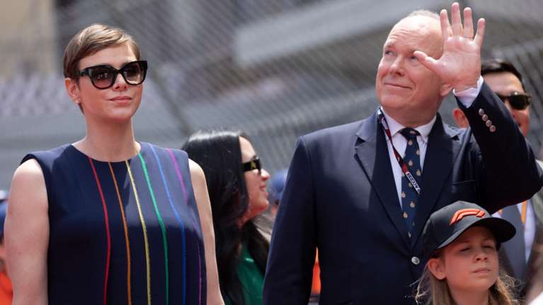 &quot;Βόμβα&quot; στο Μονακό: Η πριγκίπισσα Σαρλίν ζει στην Ελβετία, βλέπει τον Αλβέρτο μόνο με ραντεβού