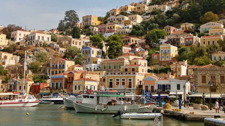 Κορονοϊός - Καταγγελία Δημάρχου Σύμης: Ούτε καραντίνα ούτε έλεγχος για τουρίστες από Γερμανία, Ιταλία, Γαλλία