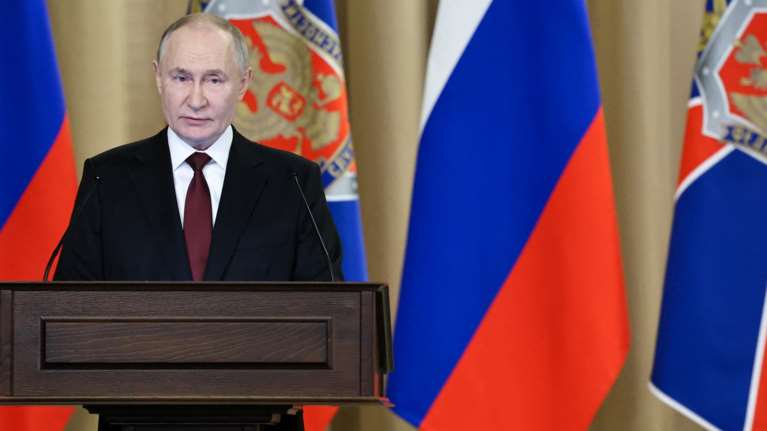 Πόλεμος στην Ουκρανία: Για πρώτη φορά ο Πούτιν προτείνει διμερείς συνομιλίες με το Κίεβο