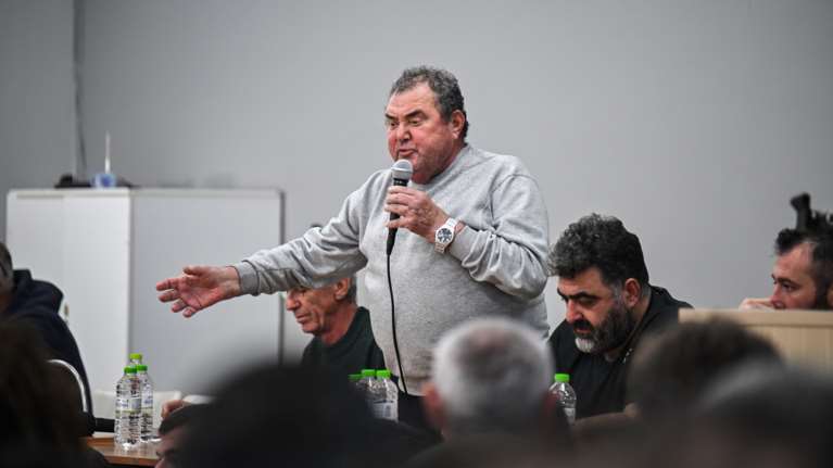 Οι αγροτοσυνδικαλιστές αδειάζουν Ανεστίδη: Απαράδεκτες οι δηλώσεις του - Να αυτοεξαιρεθεί από τη συνάντηση με Μητσοτάκη