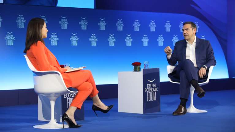 Φόρουμ Δελφών - Ο Τσίπρας είπε πόσα πληρώνει για ρεύμα- Πόση αύξηση είδε στον λογαριασμό της ΔΕΗ