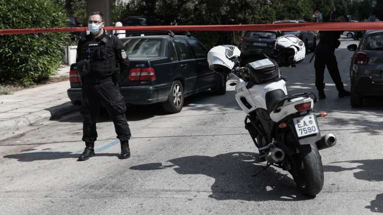 Συνελήφθη ο γιος της 70χρονης που βρέθηκε νεκρή σε χωριό του Ηρακλείου - Αλκοολικός με βίαιο παρελθόν