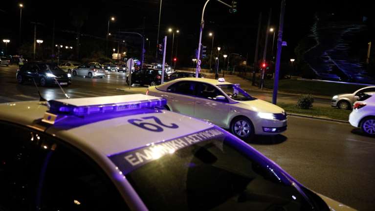 Τροχαίο στον Κηφισό: Αυτοκίνητο πήρε φωτιά - Κυκλοφοριακή συμφόρηση, ουρές χιλιομέτρων
