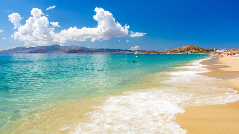 Το ελληνικό νησί με δύο διεθνείς διακρίσεις: Το &quot;μυστικό&quot; των Αμερικανών και ο βιώσιμος προορισμός των Βρετανών