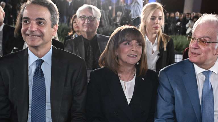 Φαβορί ο Τασούλας για ΠτΔ - Ο χρησμός Μητσοτάκη πριν το τελευταίο τετ α τετ με τη Σακελλαροπούλου