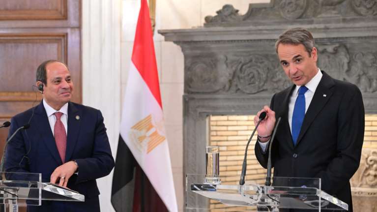 Επικοινωνία Κυριάκου Μητσοτάκη με τον πρόεδρο της Αιγύπτου Αλ Σίσι: Τι είπαν για τις ραγδαίες εξελίξεις στη Μέση Ανατολή