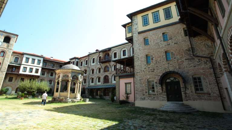 Στεφανής, διοικητής Αγίου Όρους: Μικρά προβλήματα από τον σεισμό – Δεν υπάρχει κάτι ιδιαίτερα ανησυχητικό