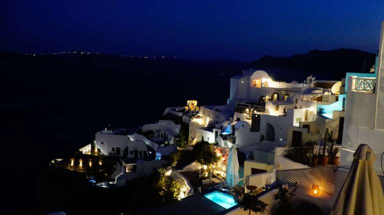 Σαντορίνη: Νεκρός 51χρονος Ουκρανός μετά από τσακωμό με 25χρονο Έλληνα ξενοδοχοϋπάλληλο - Έπεσαν από τα 2,5 μέτρα