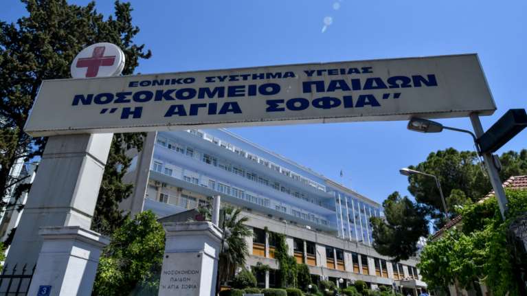 Γιατροί καταγγέλλουν πτώση ασανσέρ στο Νοσοκομείο Παίδων &quot;Αγία Σοφία&quot; - Δεν υπήρξε πτώση, μια μικρή βλάβη λέει η Διοίκηση