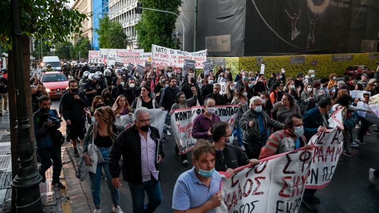 Πρόεδρος ΟΛΜΕ: Όποιος δημόσιος υπάλληλος είναι υπέρ της άρσης μονιμότητας στο Δημόσιο, θέλει να αυτοκτονήσει