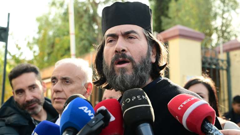 Κιβωτός του Κόσμου: Ο πατέρας Αντώνιος και η οικογένειά του ήθελαν να επιστρέψουν στη διοίκηση αλλά το ΣτΕ δεν το επέτρεψε