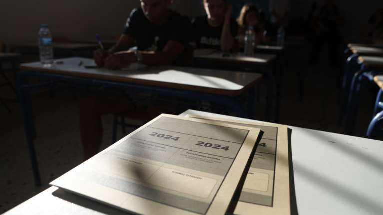 Πανελλήνιες 2024: Πώς διαμορφώνονται οι βάσεις, οι ενδεχόμενες αλλαγές - Τι εξηγεί ο Κυριάκος Πιερρακάκης