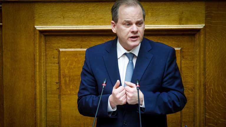 Καραμανλής για Τέμπη: &quot;Οι εικόνες που αντίκρυσα δεν θα σβηστούν ποτέ από τη μνήμη μου - Οφείλουμε την αλήθεια&quot;