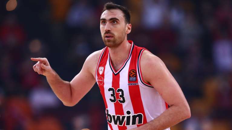 Ολυμπιακός-Μακάμπι 89-72: Νίκη-δήλωση με... εξωγήινο Μιλουτίνοφ