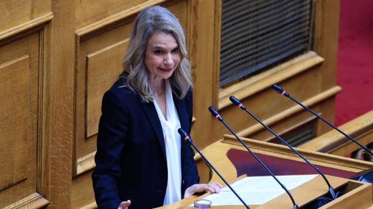 Η (μεθ)επόμενη μέρα: Αναπτυξιακή βουτιά σε παραγωγικό κενό