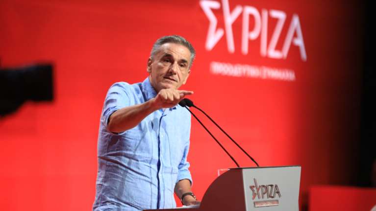 Τσακαλώτος στο συνέδριο ΣΥΡΙΖΑ: Κατεβαίνω για να είμαι πρόεδρος ως πρώτος μεταξύ ίσων