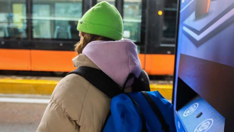 Έρχεται ψυχρή εισβολή 48 ωρών - Η θερμοκρασία σε Αθήνα και άλλες 16 πόλεις έως και τη Δευτέρα [πίνακες-βίντεο]