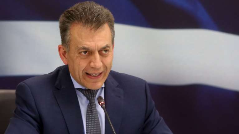 Απίστευτο θράσος: Επιχείρηση ζήτησε από το κράτος δώρο Πάσχα... 1,7 εκατ. ευρώ για εργαζόμενο με μισθό 1.159€