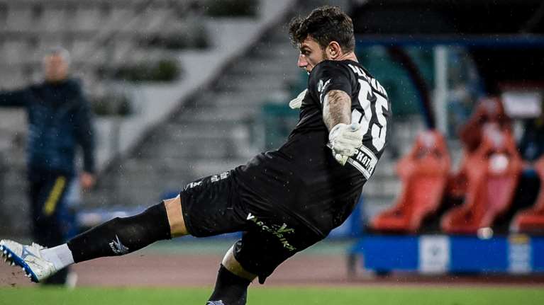 Απολογείται για τον καταγγελλόμενο βιασμό στο Κολωνάκι ο Κλέιμαν - Μιλάει το DNA του και τα ρούχα της 17χρονης