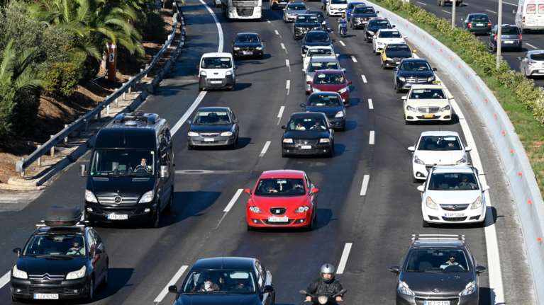 Μποτιλιάρισμα στην άνοδο του Κηφισού - Δείτε live την κίνηση