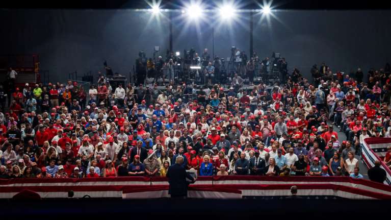 Εκλογές ΗΠΑ 2024: Τα υψηλά ποσοστά πρόωρης ψήφου τροφοδοτούν τις ελπίδες και Χάρις και Τραμπ - Έχουν ψηφίσει ήδη 57 εκατ.