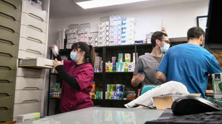 Στα φαρμακεία 10.000 σκευάσματα για διαβητικούς μετά την &quot;τρέλα&quot; για το Ozempic - Πόσο αυξάνεται η τιμή τους