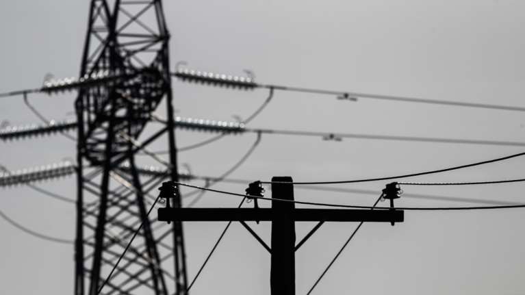 Έκρηξη σε υπόγειο υποσταθμό της ΔΕΗ στην Καισαριανή