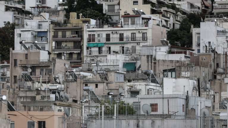 Πρόγραμμα &quot;ΓΕΦΥΡΑ&quot;: Λήγει στις 30 Σεπτεμβρίου η προθεσμία για τους δανειολήπτες