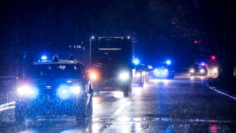 Κορονοϊός: Έφτασαν και στην Ιταλία τα πρώτα εμβόλια - 459 νεκροί στη χώρα σε μια μέρα