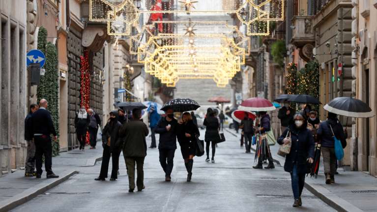 Ιταλία: Ολοταχώς προς νέο σκληρότερο lockdown ενόψει Χριστουγέννων
