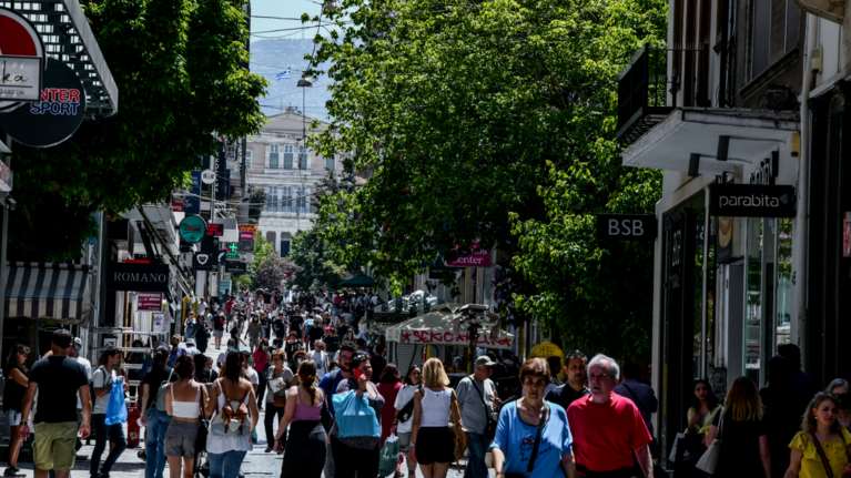 Θεμιστοκλέους: Πολιτική συμβίωσης με τον κορονοϊό - Καμία ανησυχία από την άνοδο των κρουσμάτων στις τουριστικές περιοχές