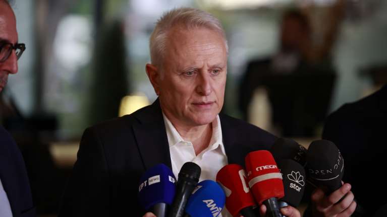 Γιάννης Ραγκούσης: Εύχομαι όταν ο Κασσελάκης παραδώσει τον ΣΥΡΙΖΑ να μην είναι κόμμα πολιτικά νεκρό με μονοψήφιο ποσοστό